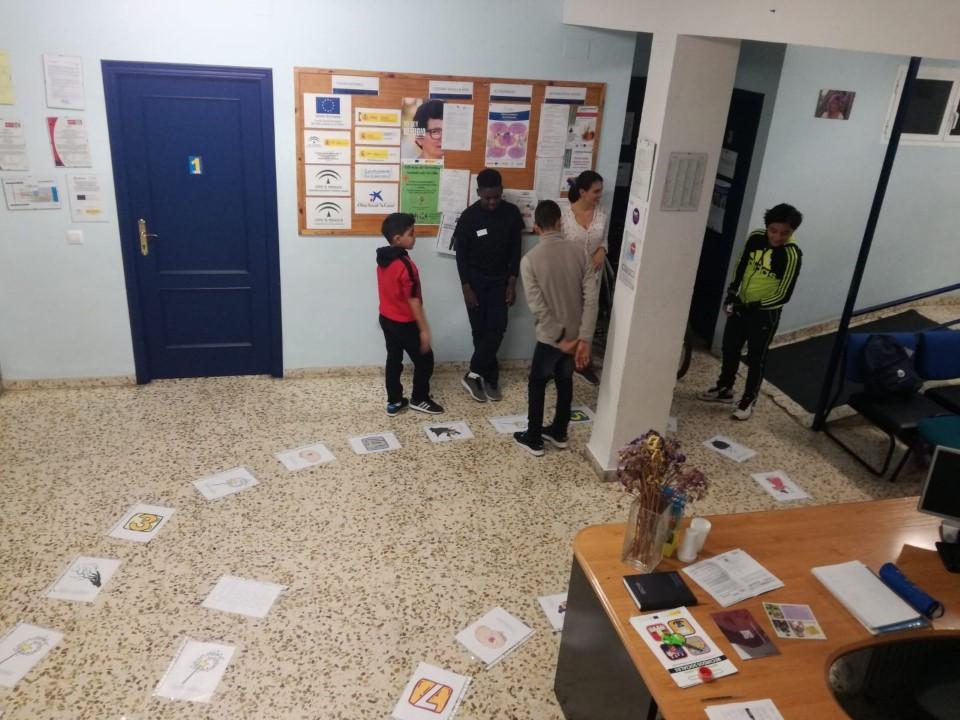 Menores del programa CaixaProinfancia trabajan la igualdad en el día contra la Violencia de Género en Sevilla