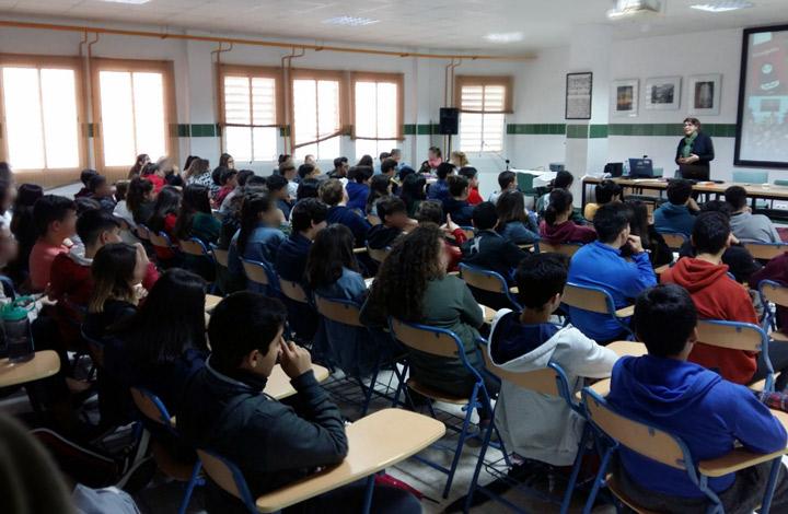 Huelva 1 Hombresquesueñan presentacionComic noviembre2018
