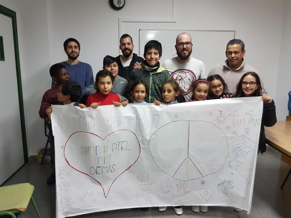 Celebramos el Día de la Paz Escolar y No Violencia dentro del programa CaixaProinfancia en la red Molina  Alguazas