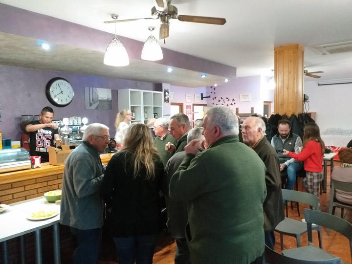 Laluenga 3 inauguracionBarSocial ProyectoSenderos abril2019