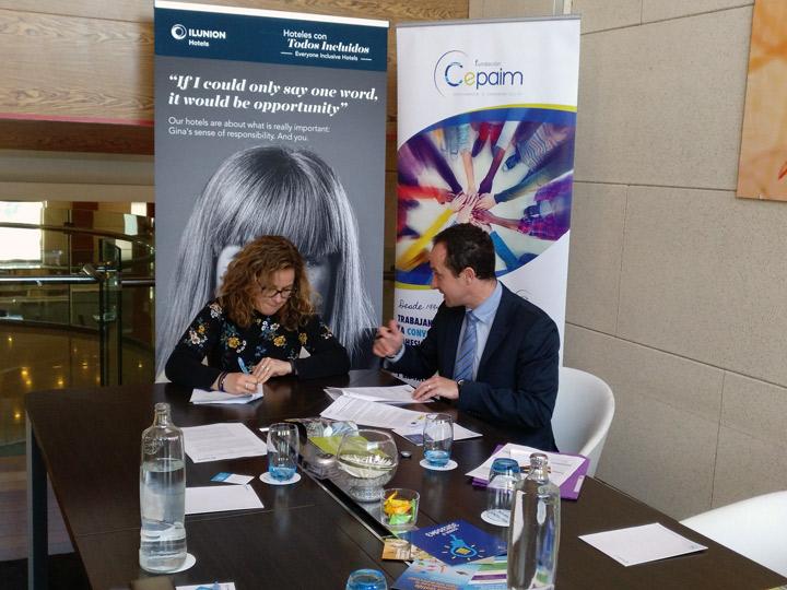 Valencia 2 FirmaConvenioIlunión 2019