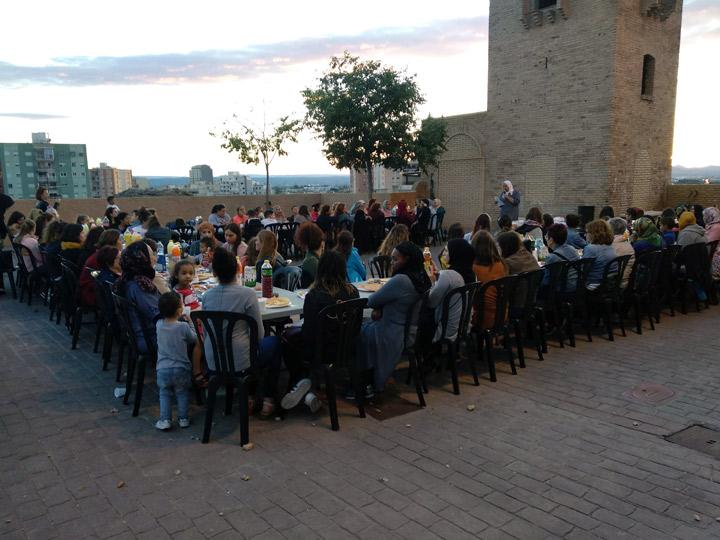Alzira 2 ComunidadIntercultural IftarMujeres mayo2019