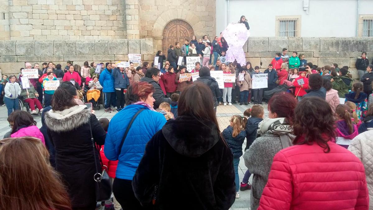 web 25N 2019 VitigudinoSalamanca2