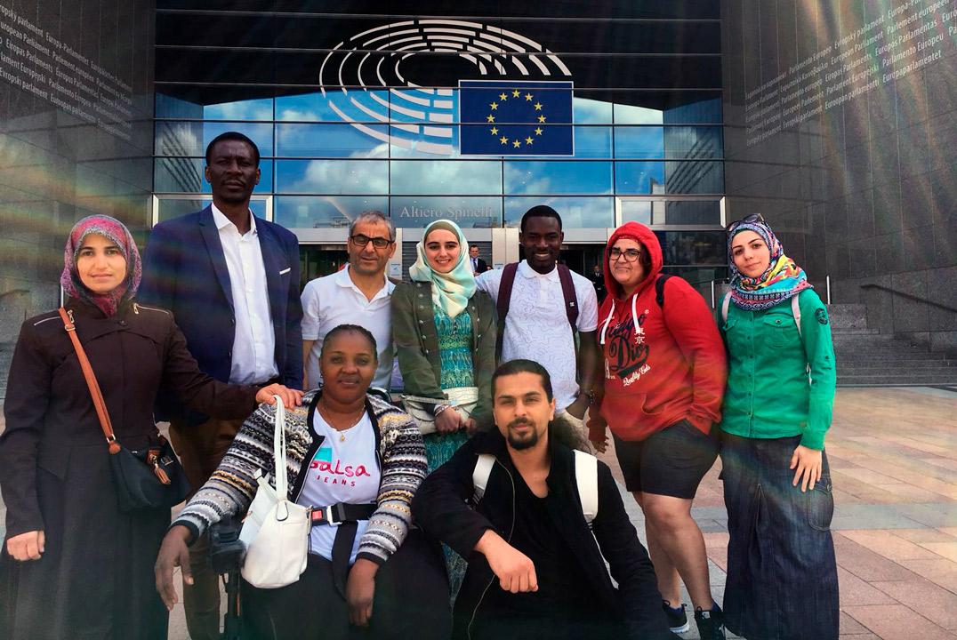 Hamida VisitaParlamentoEuropeo 2 MiradasDiversas