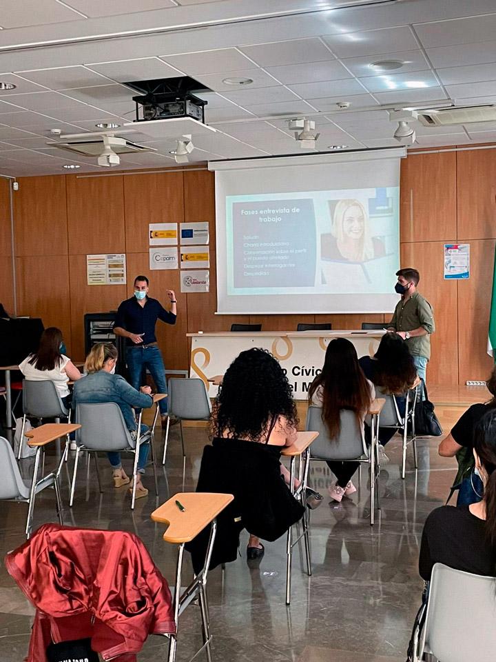 Sevilla EncuentroProfesional DemandaEmpleo MasAdelante 1