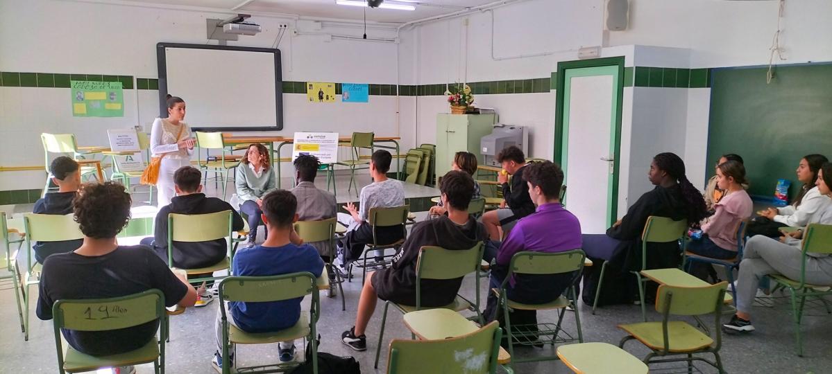 Lepe 1748 MedEdu Practicas Equipo Med Lepe con Lucía