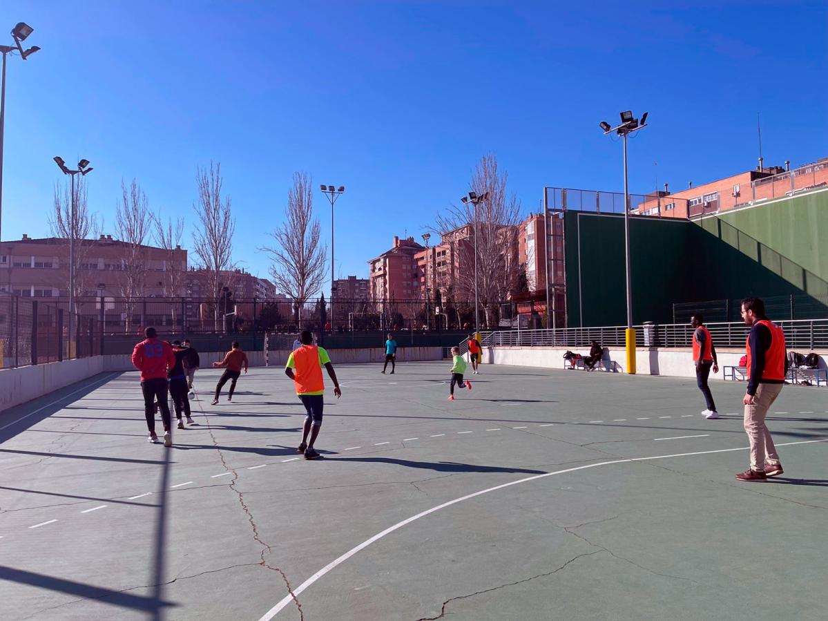 1868 Zaragoza Albergue 1 acogida 03