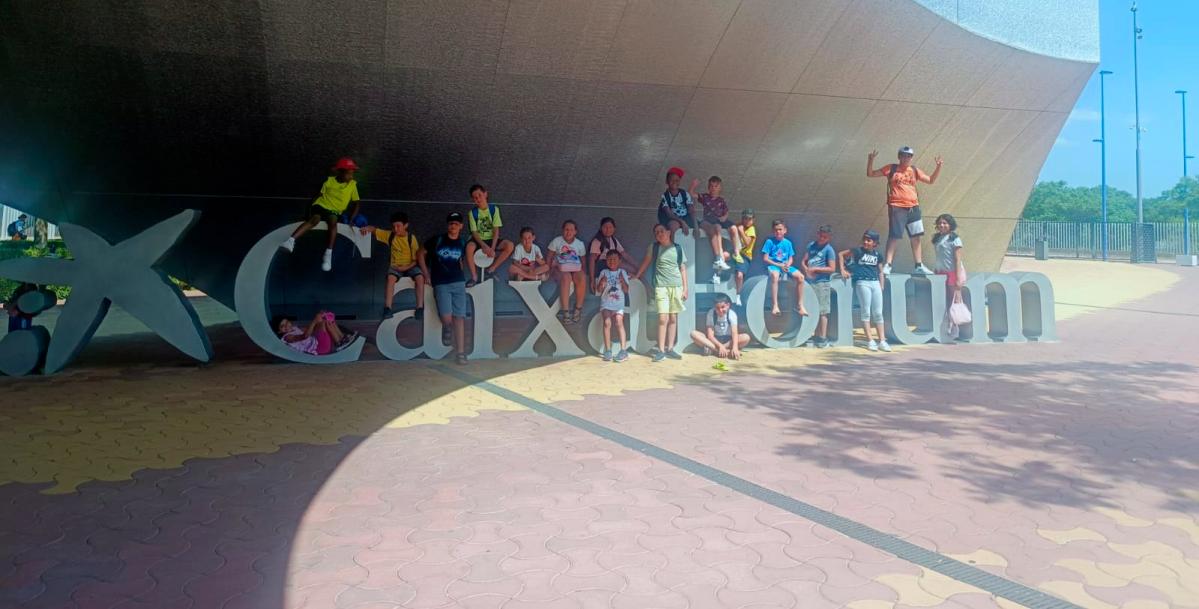 Sevilla   Caixa   Agradecimiento Pantoja 00