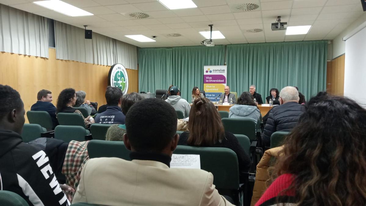 Las jornadas contaron con la presencia de más de 50 personas